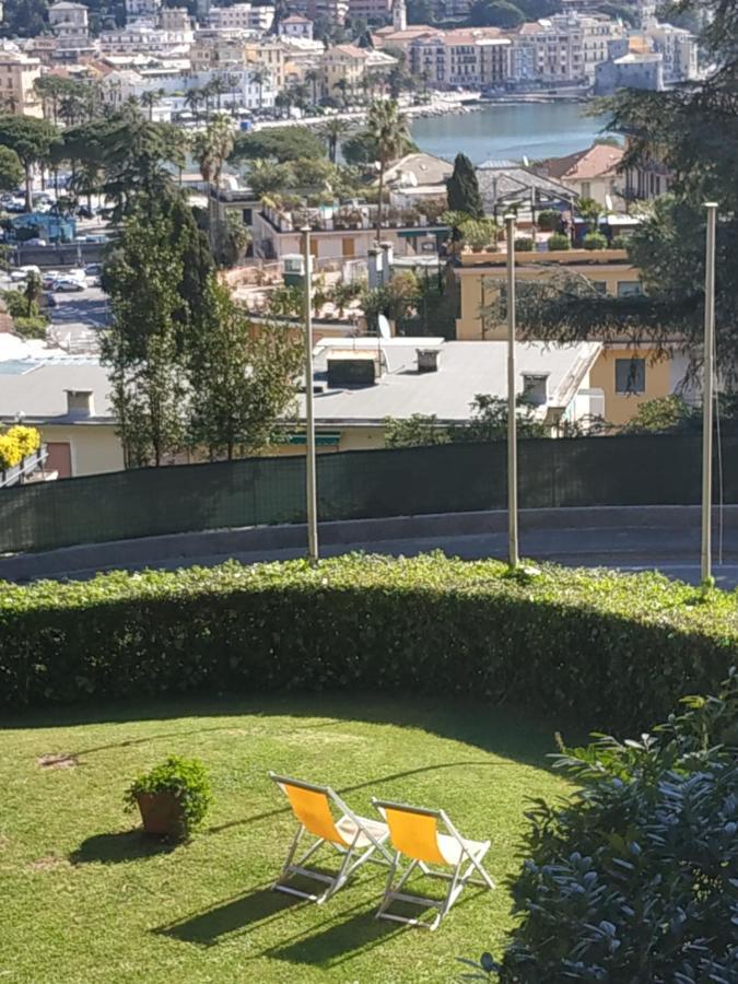 Residence Eurotel Da Nella E Stefano 라팔로 외부 사진